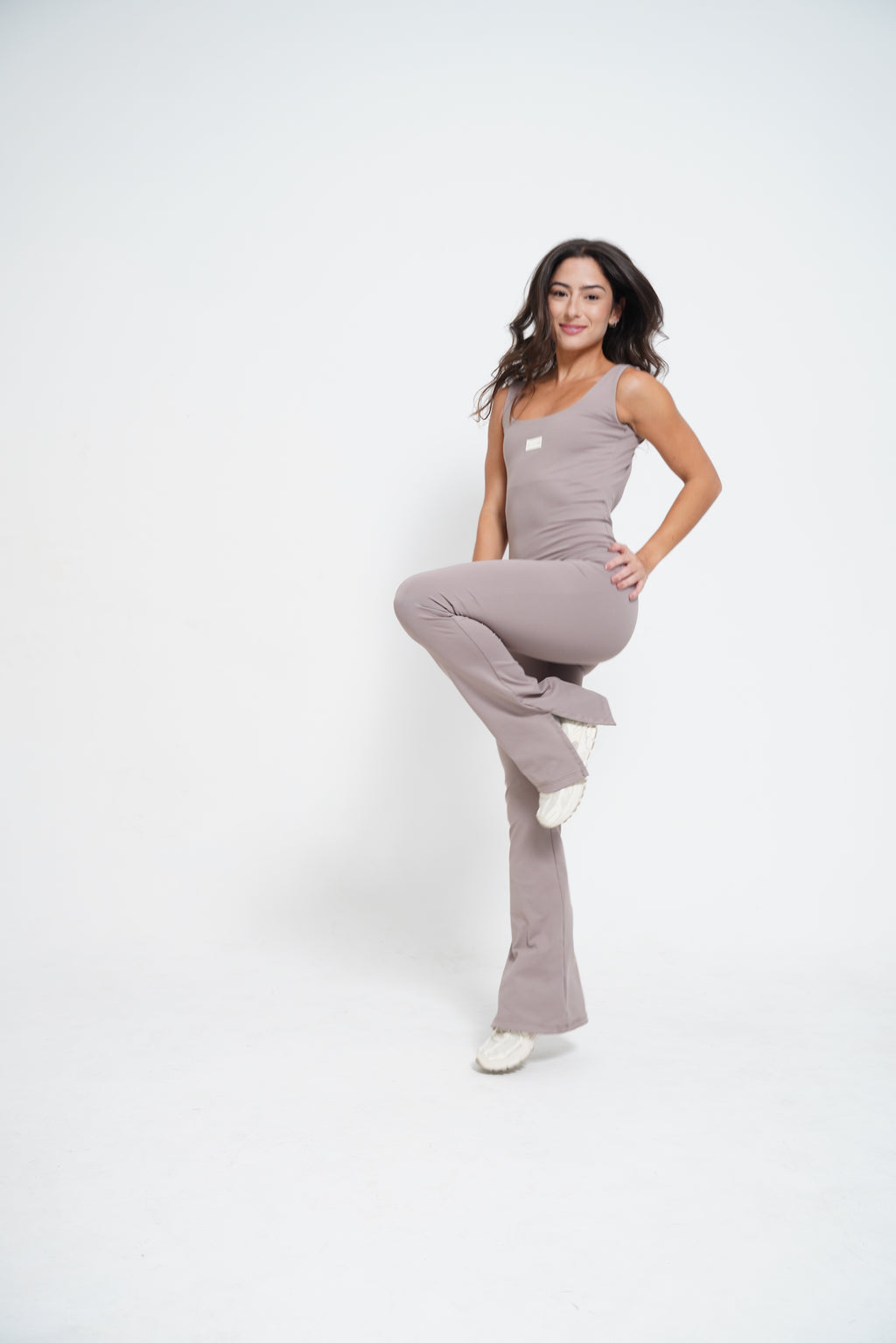 Macacão aura taupe